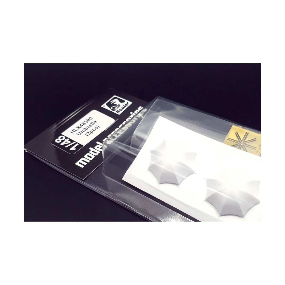 Umbrella (2pcs), 1/48 - Hauler HLX48390