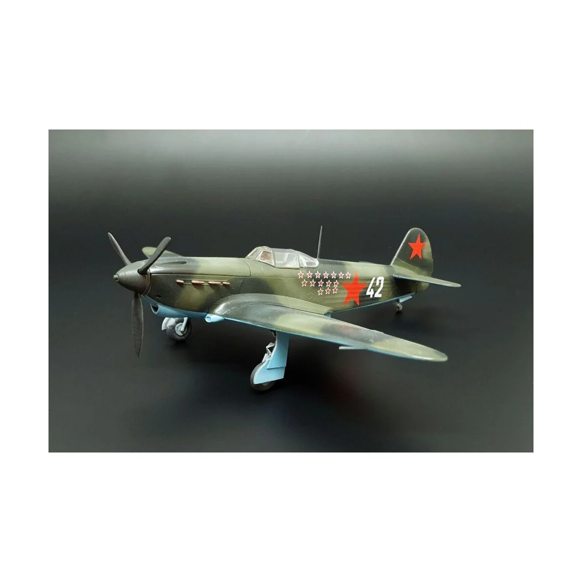 Yak-1b, 1/72 - Brengun BRP72038