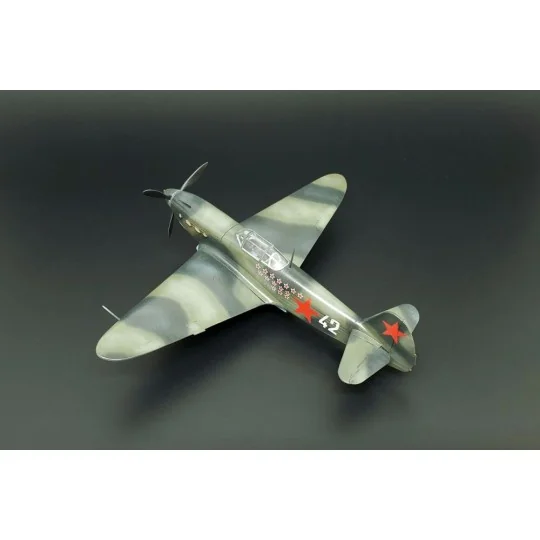 Yak-1b, 1/72 - Brengun BRP72038