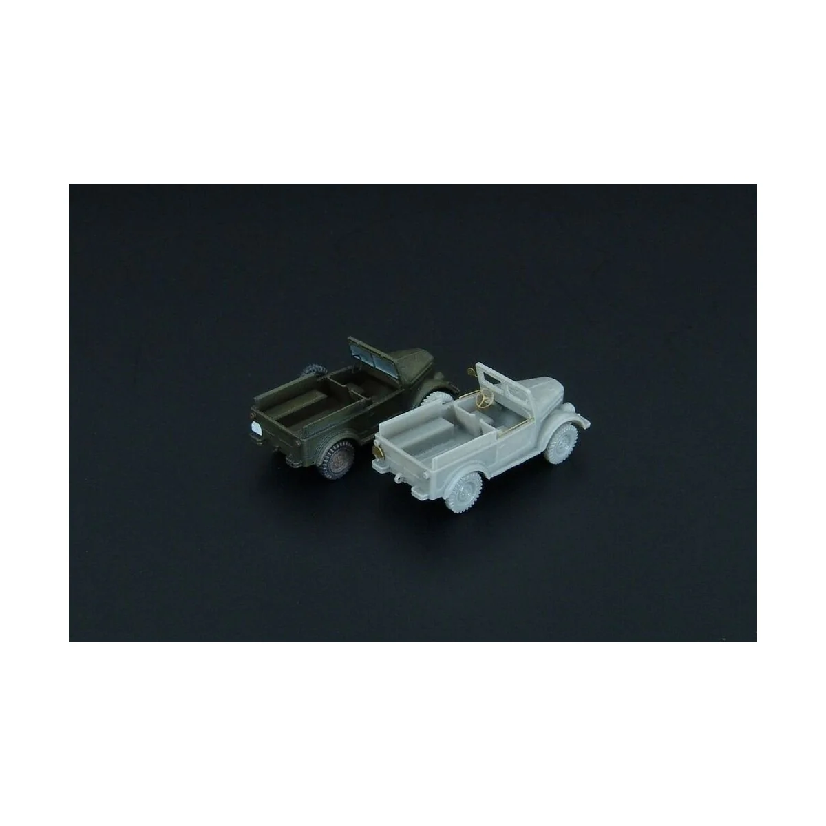 Gaz-69 army vehicle, 1/120 - Hauler HTT120080