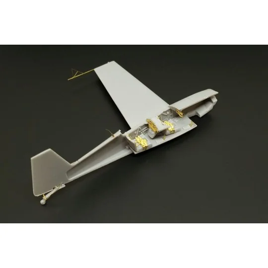 Extra EA-300L-330LC (Brengun kit), 1/72 - Brengun BRL72200