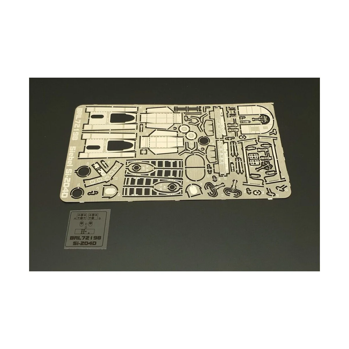 Siebel Si-204D (KP-Smer kit), 1/72 - Brengun BRL72198
