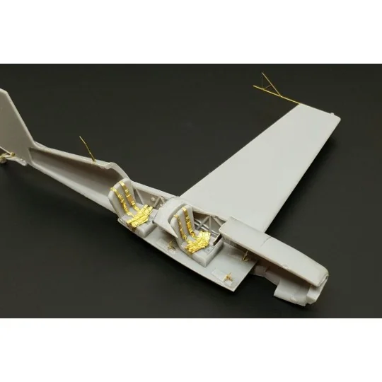 Extra EA-300L-330LC (Brengun kit), 1/72 - Brengun BRL72200