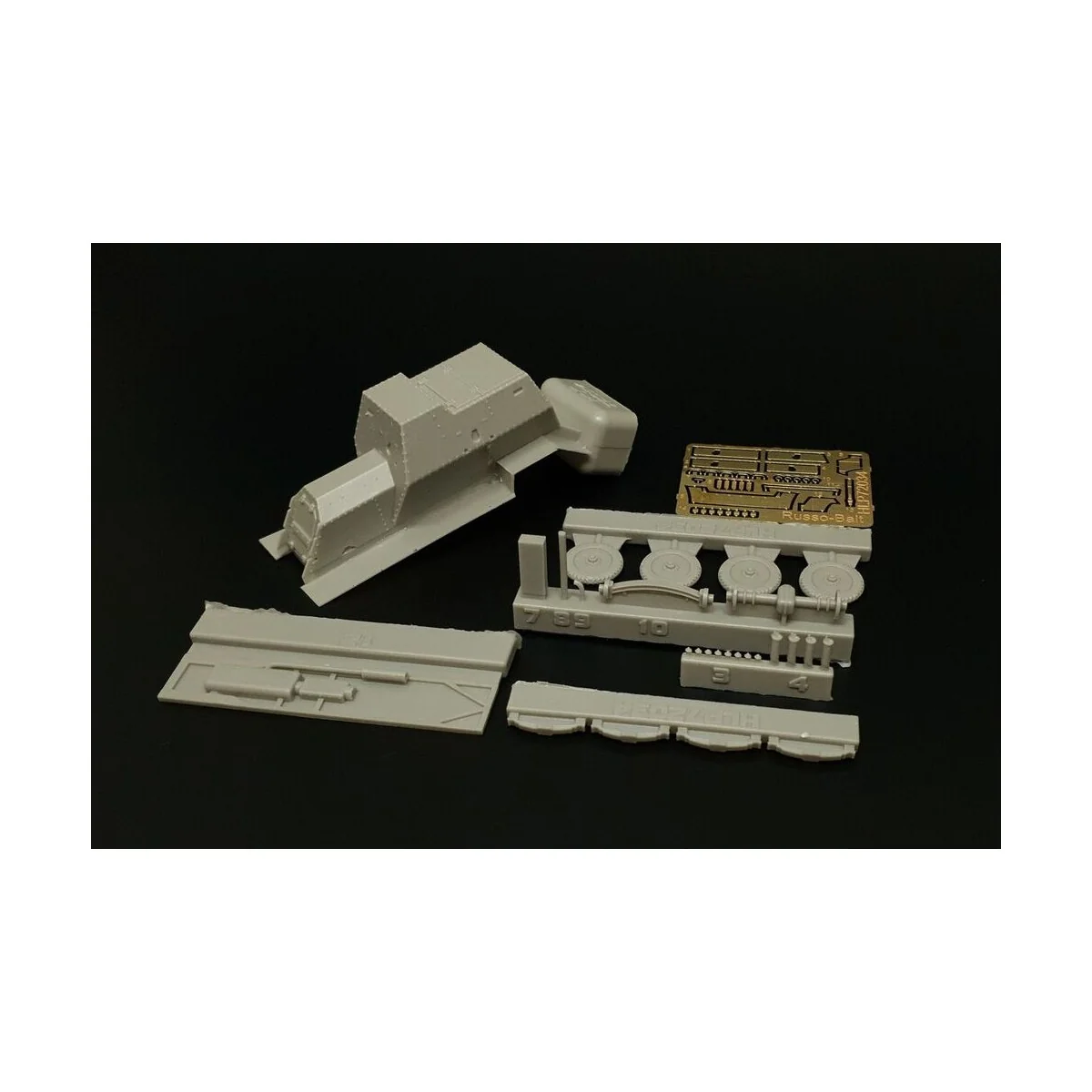 Russo Balt type C, 1/72 - Hauler HLP72034