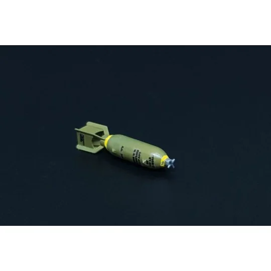 US GP 100lb AN-M30A1 bombs (10pcs), 1/72 - Brengun BRL72246