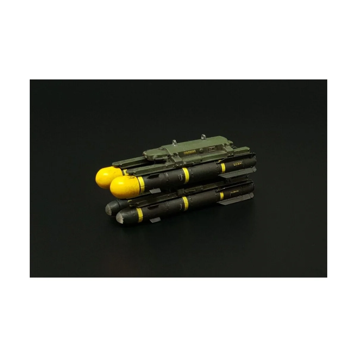 AGM-114 Hellfire (8pcs 2 racks), 1/35 - Hauler HLU35120
