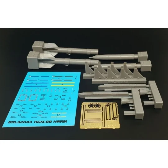 AGM-88 Harm (2pcs), 1/32 - Brengun BRL32043