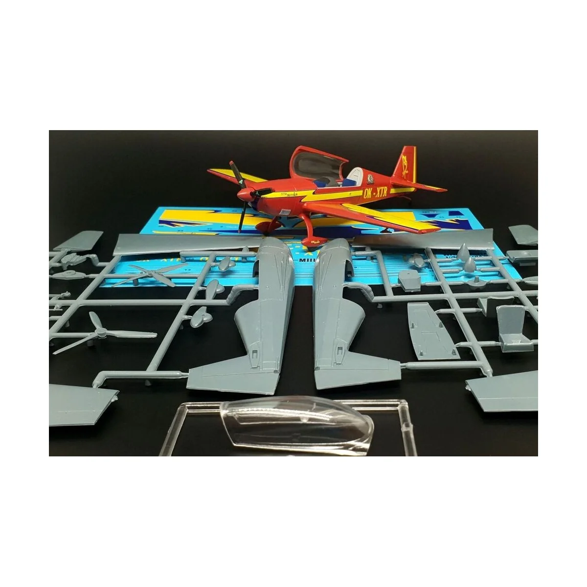 EXTRA EA300L 3 blade propeller, 1/48 - Brengun BRP48007