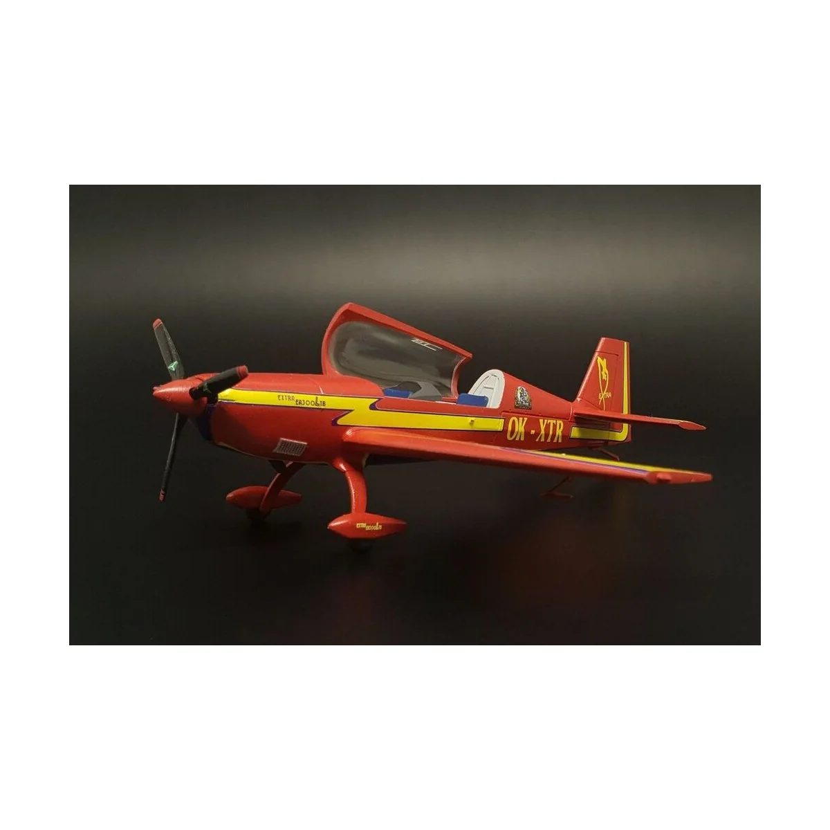 EXTRA EA300L 3 blade propeller, 1/48 - Brengun BRP48007
