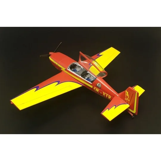 EXTRA EA300L 3 blade propeller, 1/48 - Brengun BRP48007