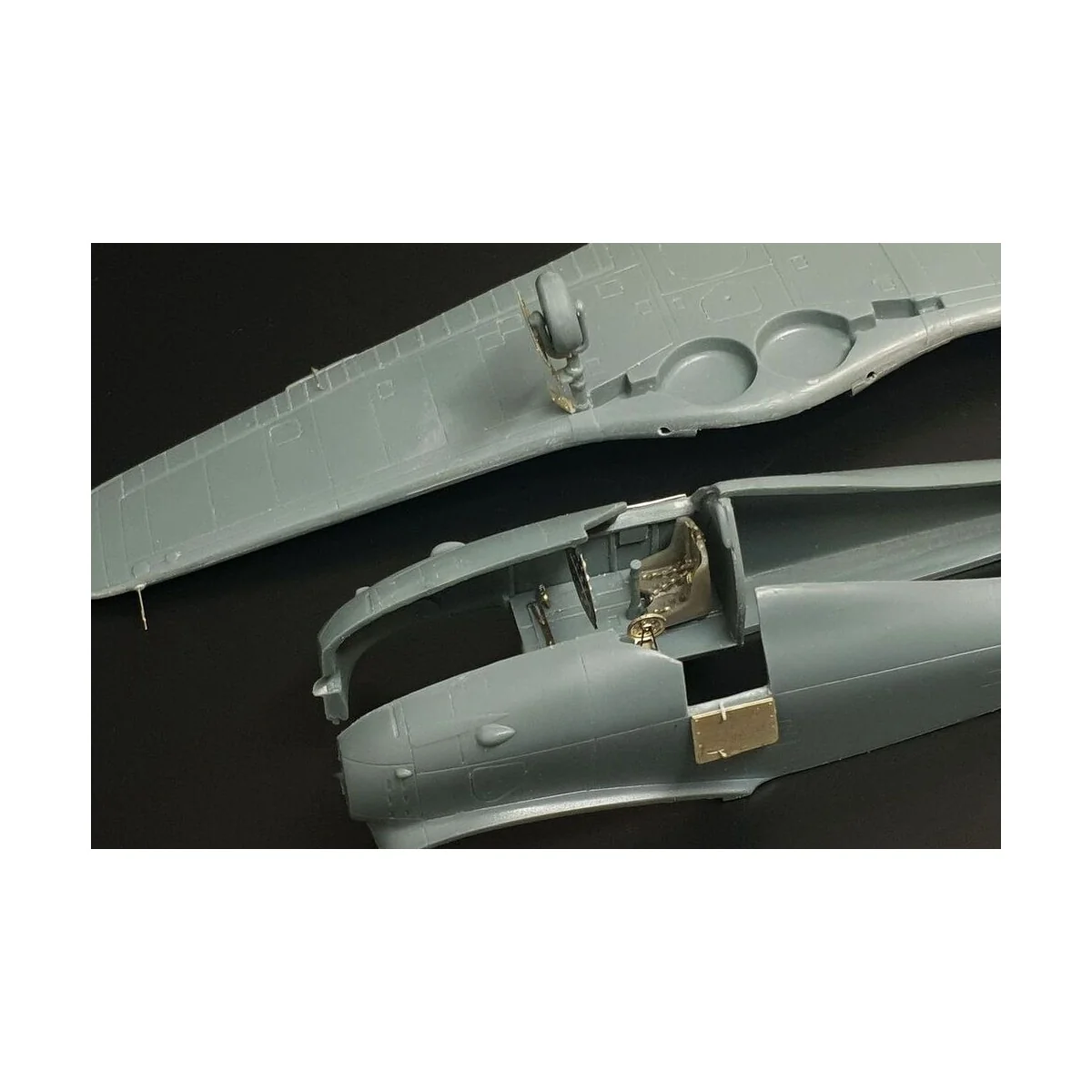 Fiat G.50 bis (Fly kit), 1/72 - Brengun BRL72259