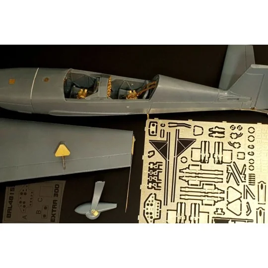 Extra EA-300L (Brengun kit), 1/48 - Brengun BRL48155