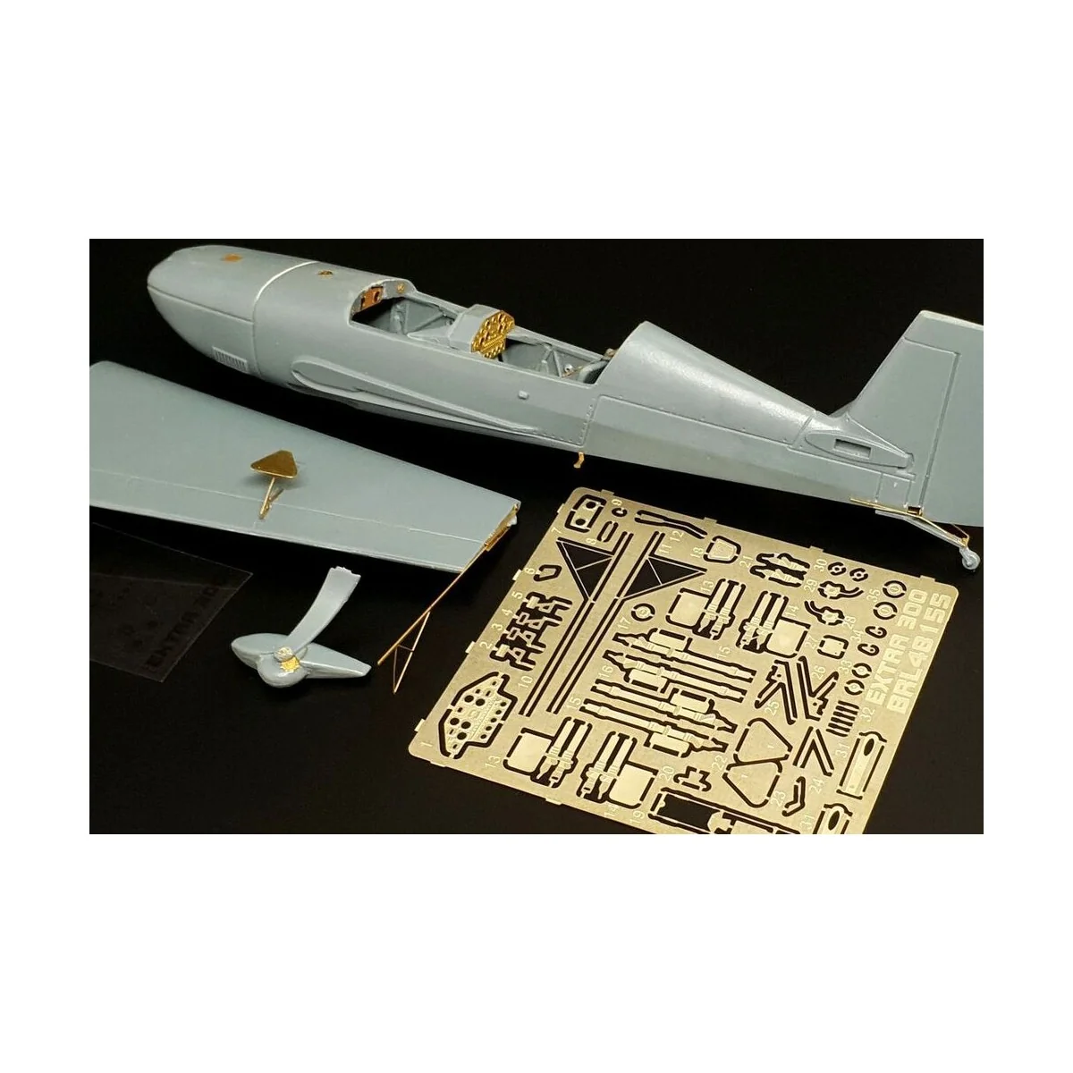 Extra EA-300L (Brengun kit), 1/48 - Brengun BRL48155