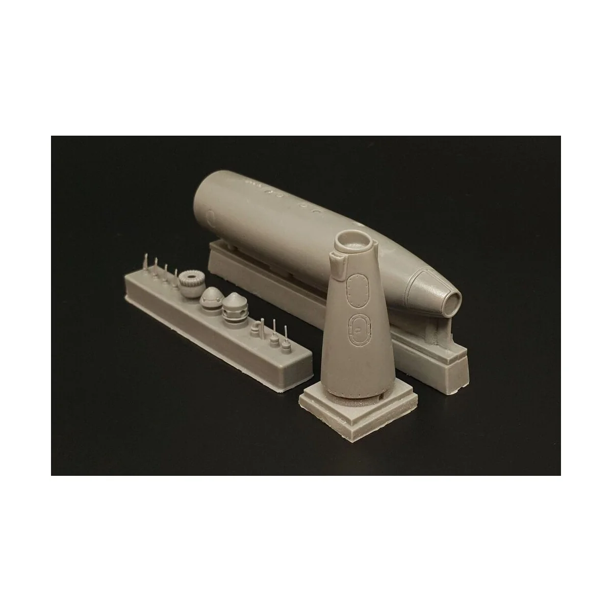 D-704 buddy Tank late type (1980s-2010s), 1/48 - Brengun BRL48161