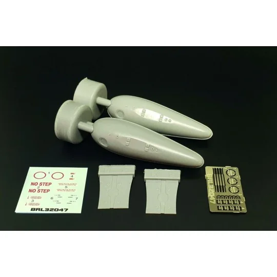 US 110 gal drop tank (2pcs), 1/32 - Brengun BRL32047