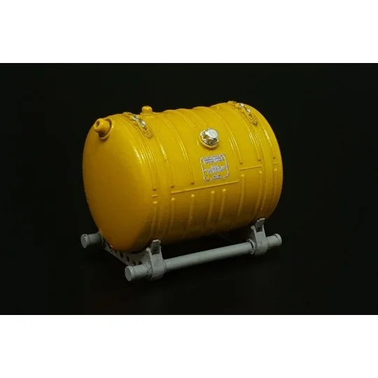 Mi-24D internal additional fuel tank, 1/48 - Brengun BRL48167