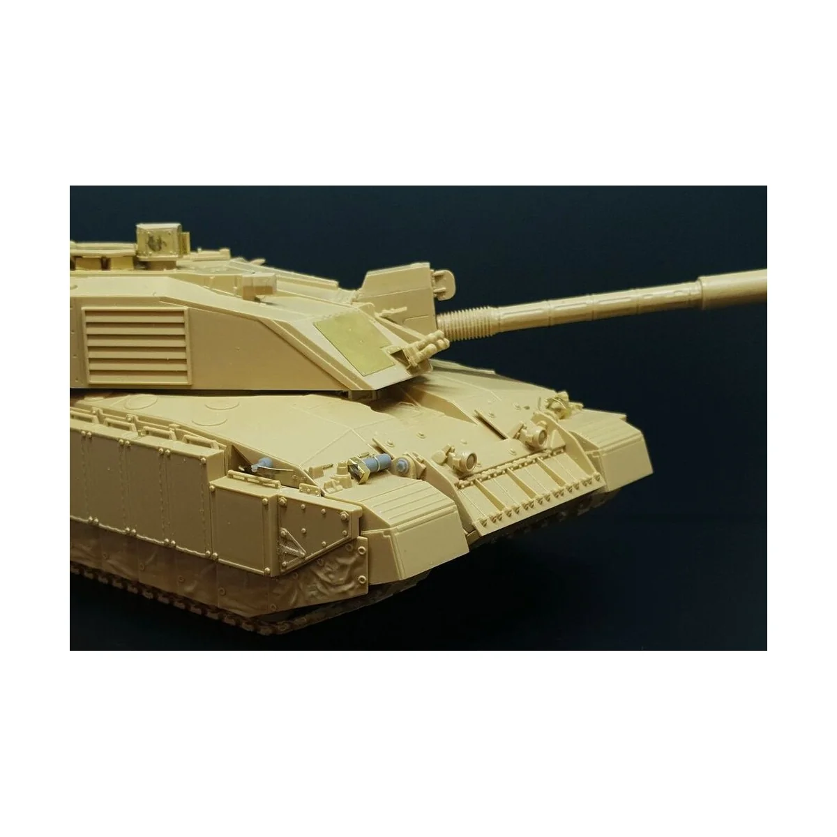 Challenger 2 (Tamiya kit), 1/48 - Hauler HLX48406