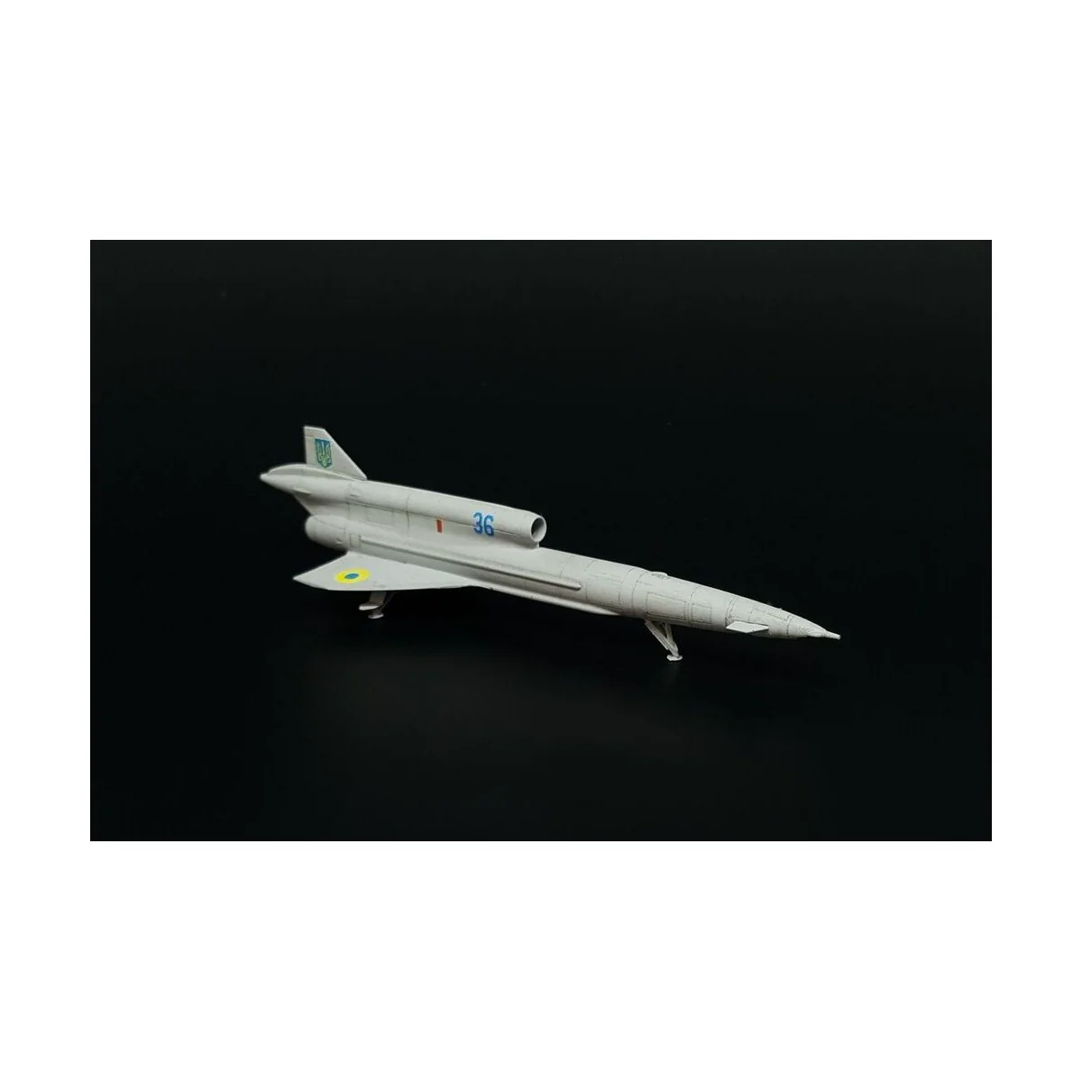 Tupolev Tu-141 Strizh, 1/144 - Brengun BRS144065