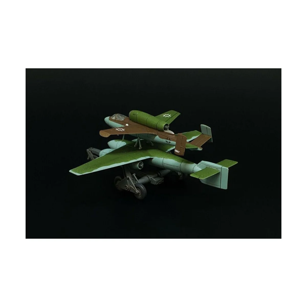 Mistel 5 (He162 A + Arado E-377), 1/144 - Brengun BRS144067