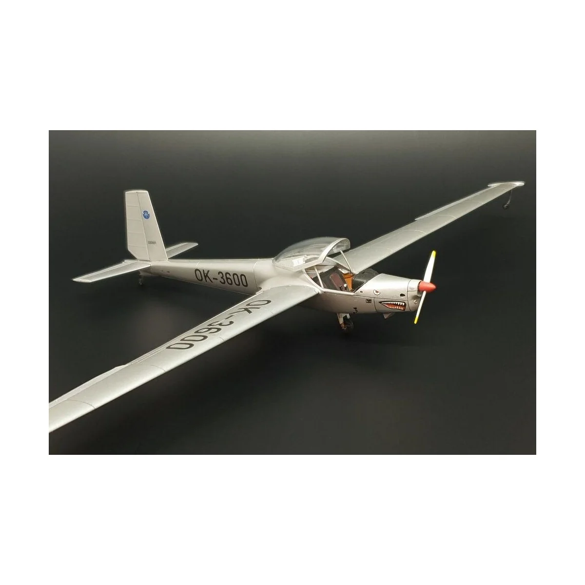 L-13SE VIVAT AKVY, 1/48 - Brengun BRP48010