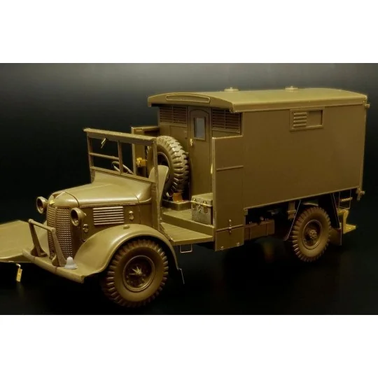 British 2-Ton 4x2 Ambulance (Austin K2) for Tamiya, 1/48 - Hauler H...