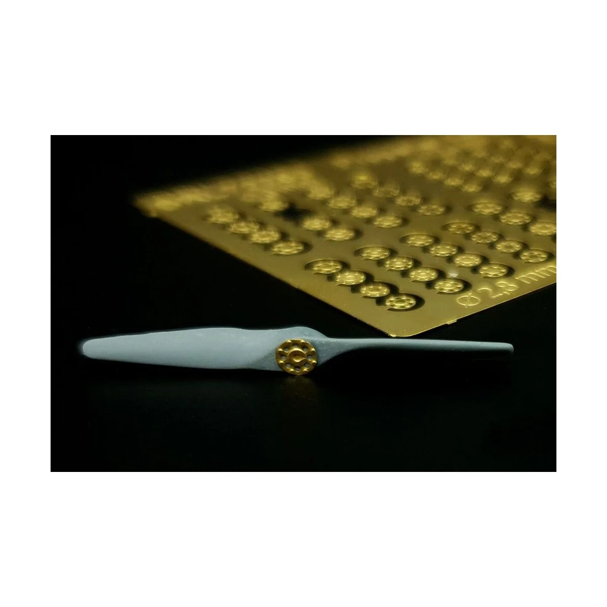 Propeller flangers (for wooden propellers), 1/144 - Brengun BRL144188