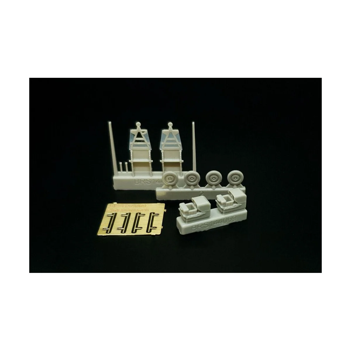 Anlasswagen - Luftwaffe Aircraft Starter Cart (2pcs), 1/144 - Breng...