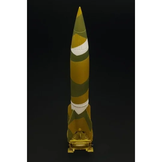 German rocket V-2/A4, 1/120 - Hauler HTT120097