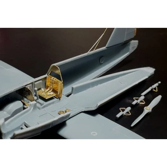 Culver PQ-14/TD2C-1, 1/72 - Brengun BRL72288