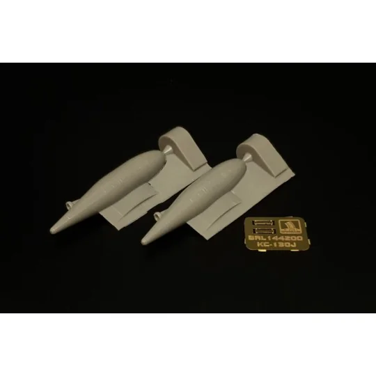 Refueling pod KC-130J (2pcs), 1/144 - Brengun BRL144200