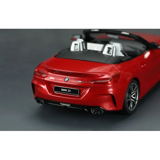 BMW Z4 M40i, 1/24 - MENG-Model CS-005
