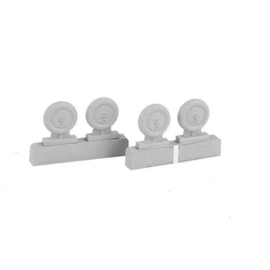 Bf 109G-6 Wheel set (smooth and ribbed tyres), 1/72 - CMK 129-Q72351