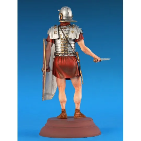 Roman Legionary. I century A. D., 1/16 - MiniArt 16005