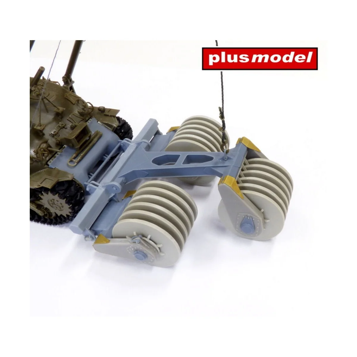 T1E1 US Mine exploder for Sherman – Italeri, 1/35 - Plus model 599