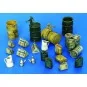 Deutsches Equipment WWII Tanklager Zubehör, 1/48 - Plus model 4022