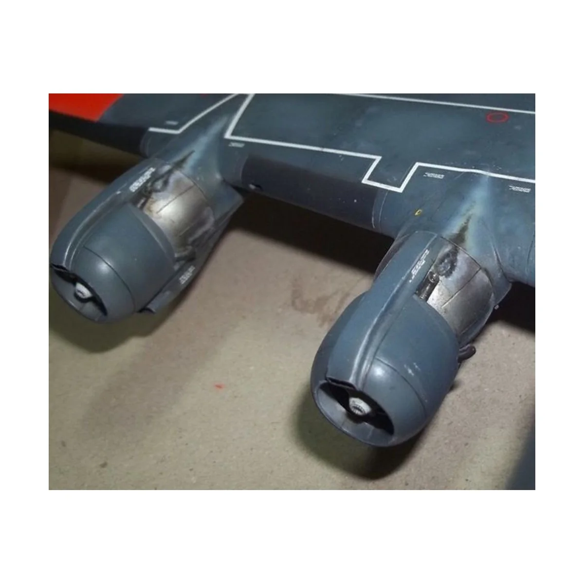Engine cowling for L 1049 Constelation, 1/72 - Plus model AL7009