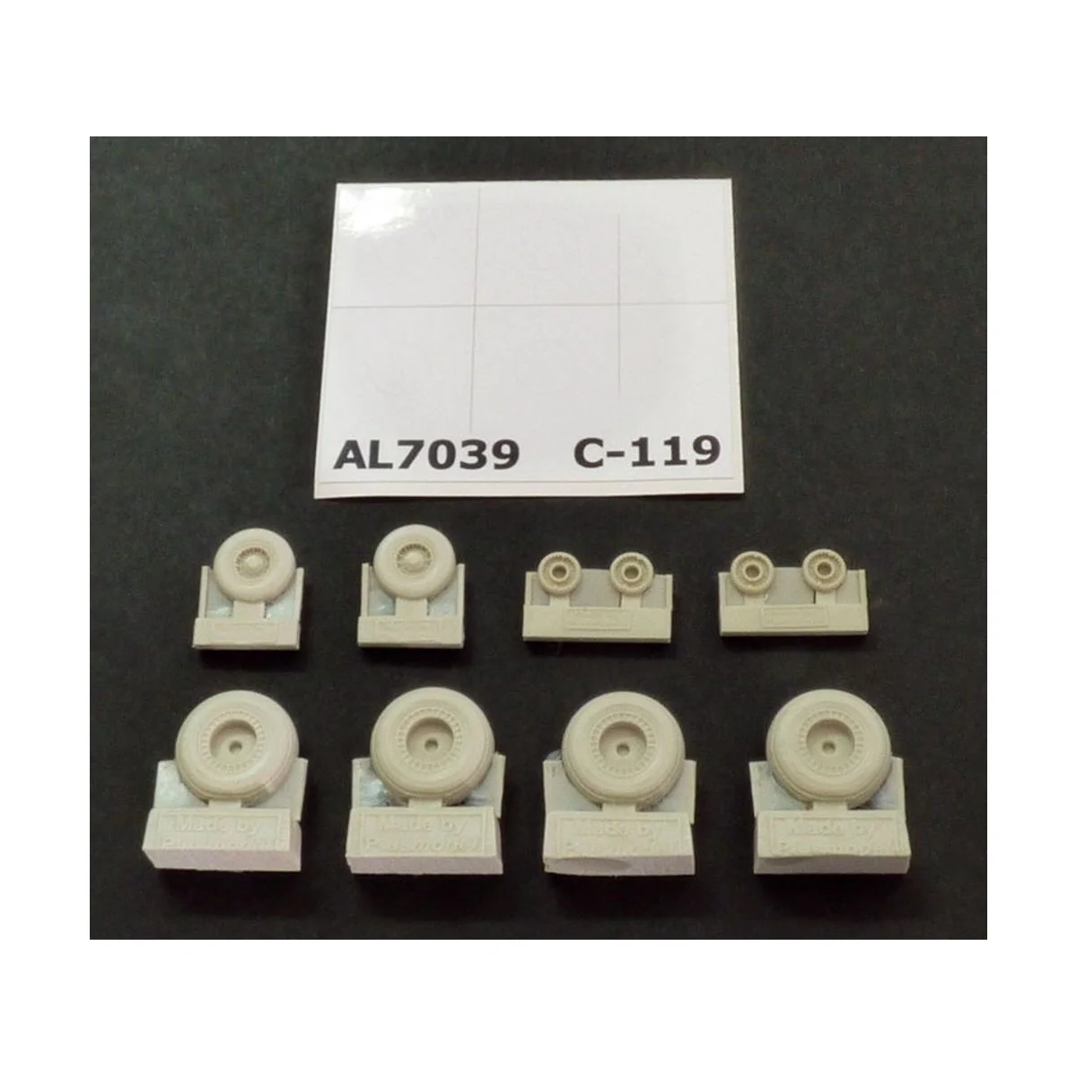 C-119 Boxcar wheels early version, 1/72 - Plus model AL7039