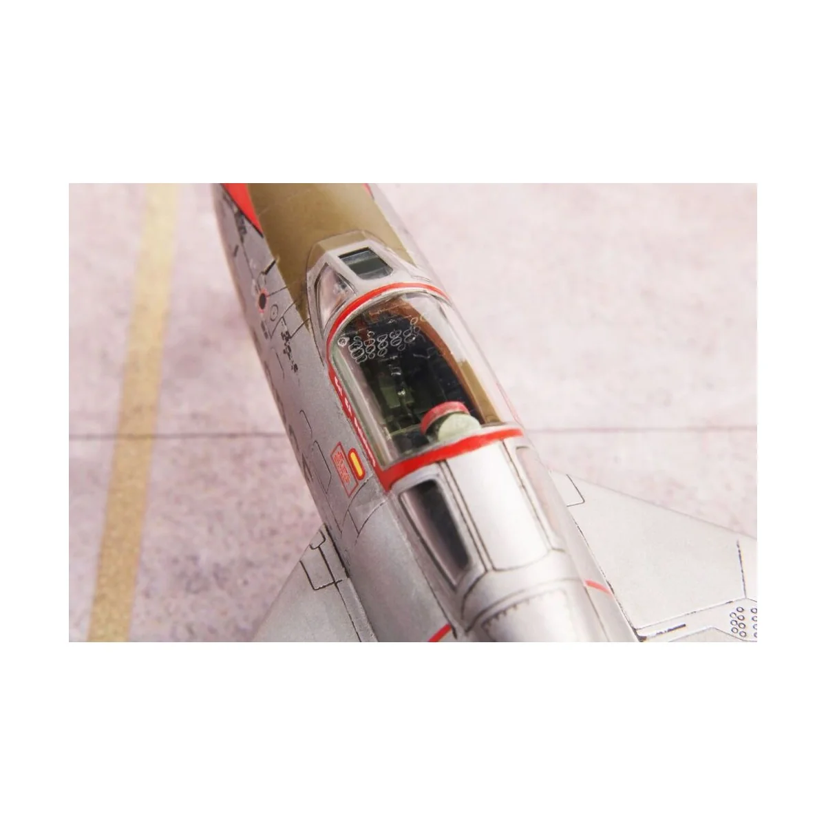F-84F Thunderstreak ‘US Swept-wing Thunder’, 1/72 - Special Hobby 1...
