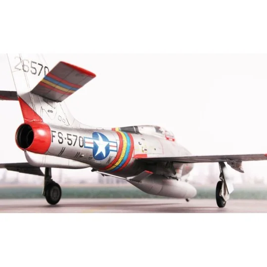 F-84F Thunderstreak ‘US Swept-wing Thunder’, 1/72 - Special Hobby 1...