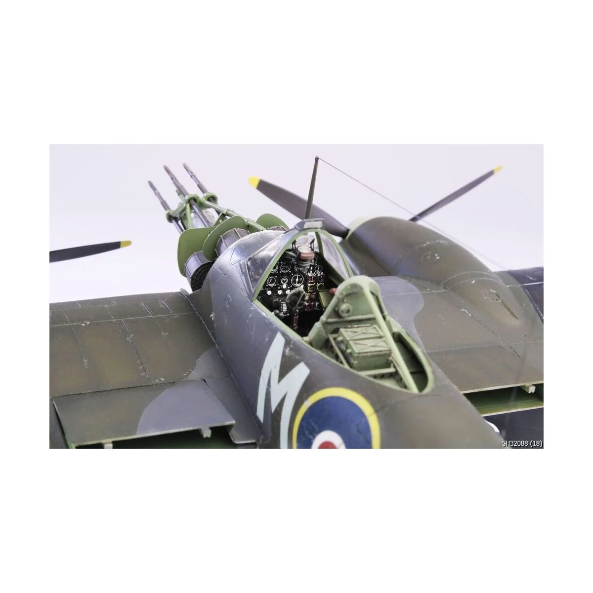 Westland Whirlwind FB MK.I ‘Fighter-Bomber’ Hi-tech kit, 1/32 - Spe...