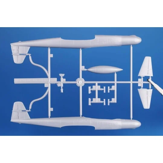 Gloster Meteor TT Mk.20, 1/72 - Special Hobby 100-SH72487