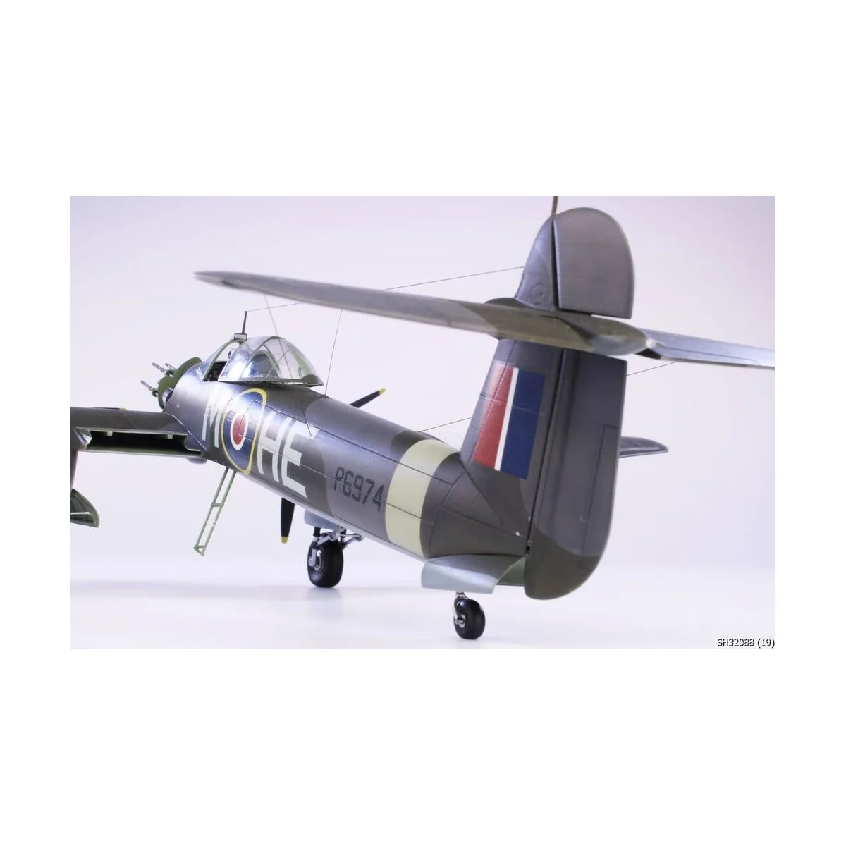 Westland Whirlwind FB MK.I ‘Fighter-Bomber’ Hi-tech kit, 1/32 - Spe...