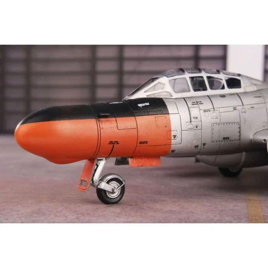 Gloster Meteor TT Mk.20, 1/72 - Special Hobby 100-SH72487