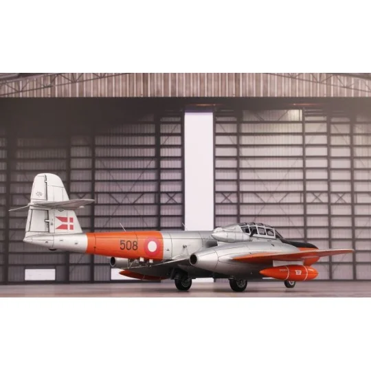 Gloster Meteor TT Mk.20, 1/72 - Special Hobby 100-SH72487