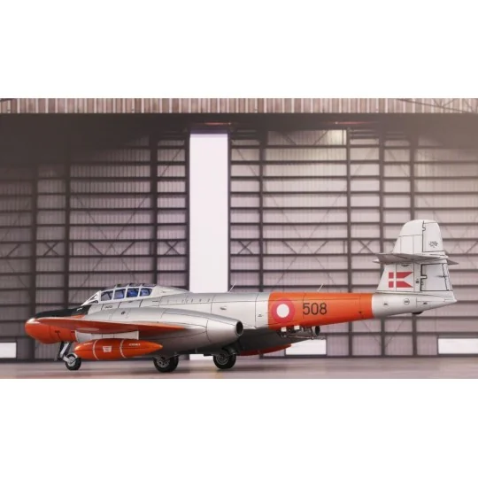 Gloster Meteor TT Mk.20, 1/72 - Special Hobby 100-SH72487