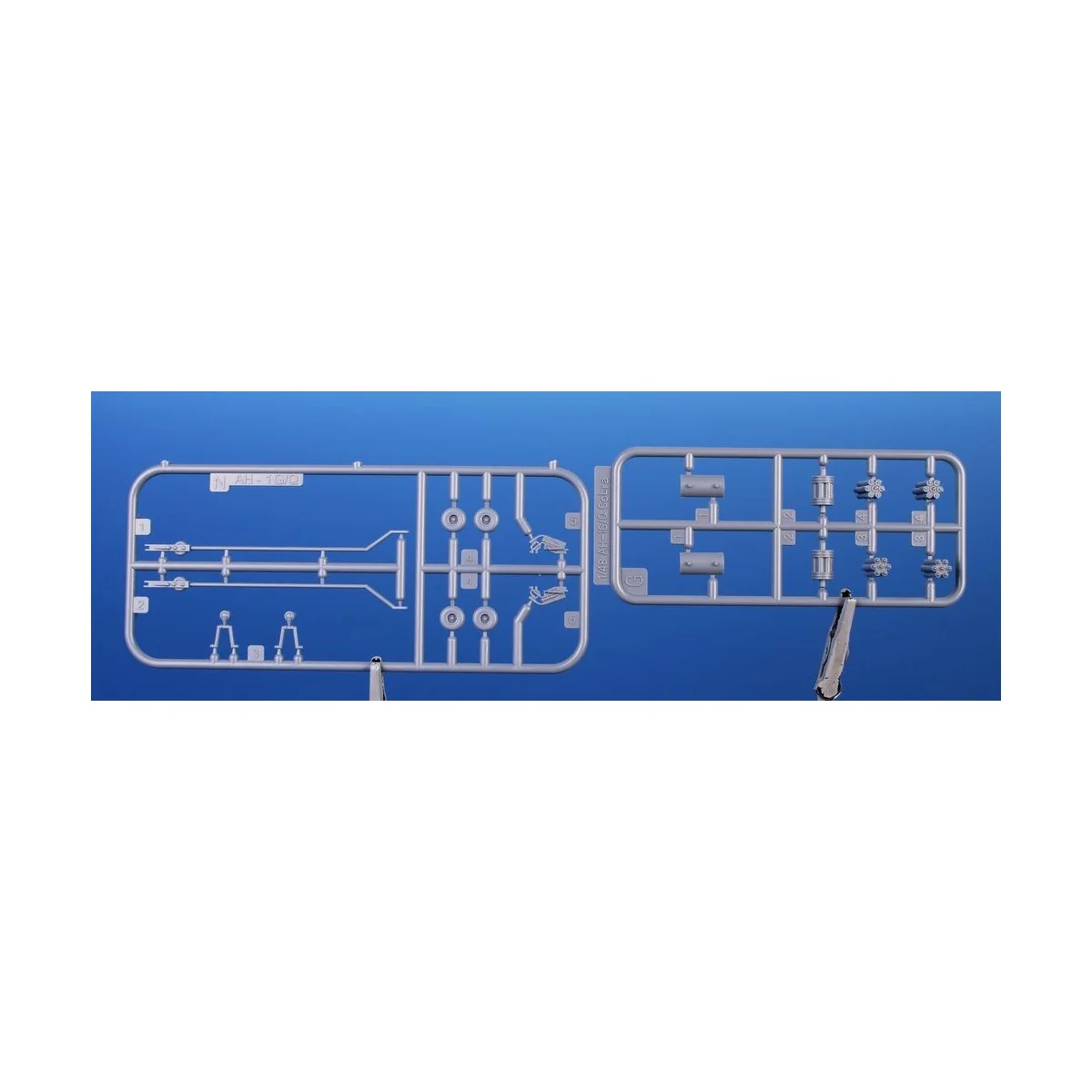 AH-1G Cobra ‘Marines/US Navy’, 1/48 - Special Hobby 100-SH48235