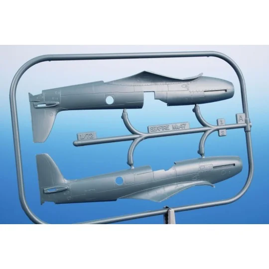 Seafire FR MK.47 ‘The Last Royal Navy Propeller Fighter’, 1/72 - Sp...