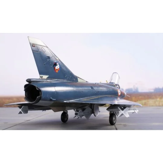 Mirage IIIC Armee de I'Air, 1/72 - Special Hobby 100-SH72476