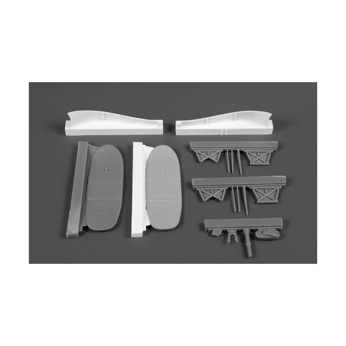 Blenheim Mk.II Finish AF Retractable Ski Undercarriage, 1/48 - CMK ...