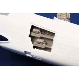 Gloster Meteor F Mk.8/9 Gun Bays, 1/48 - CMK 129-4419 2
